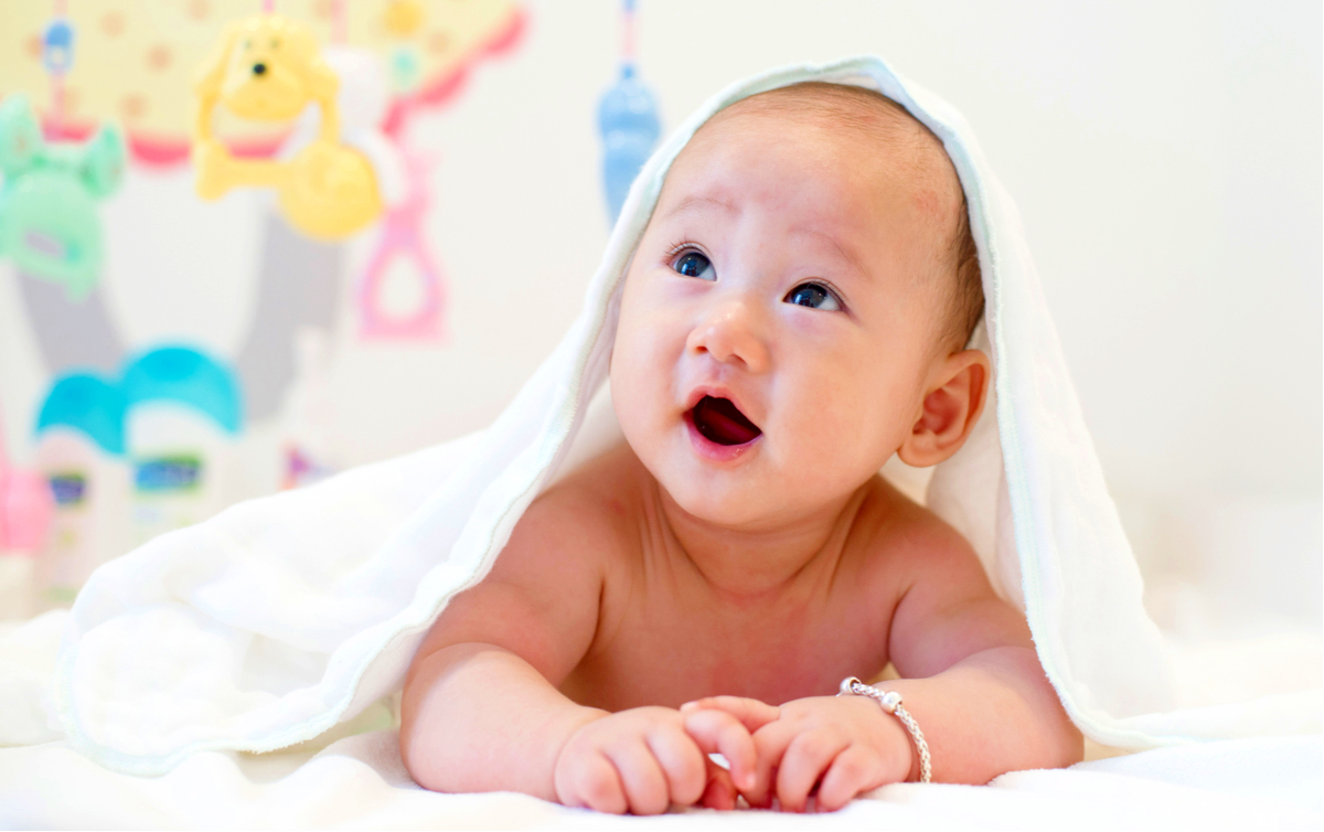4-weird-but-totally-normal-things-about-newborn
