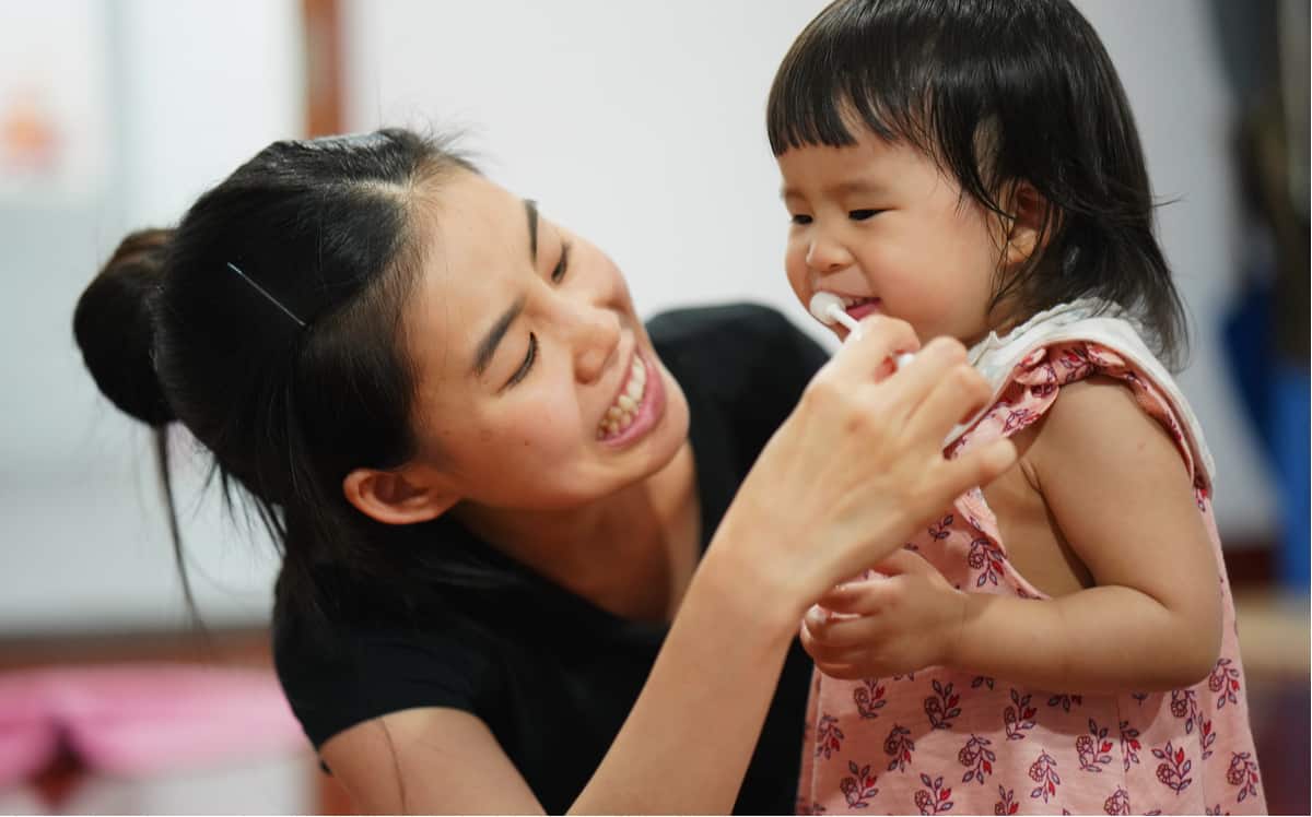 teach-your-child-how-to-brush-their-teeth