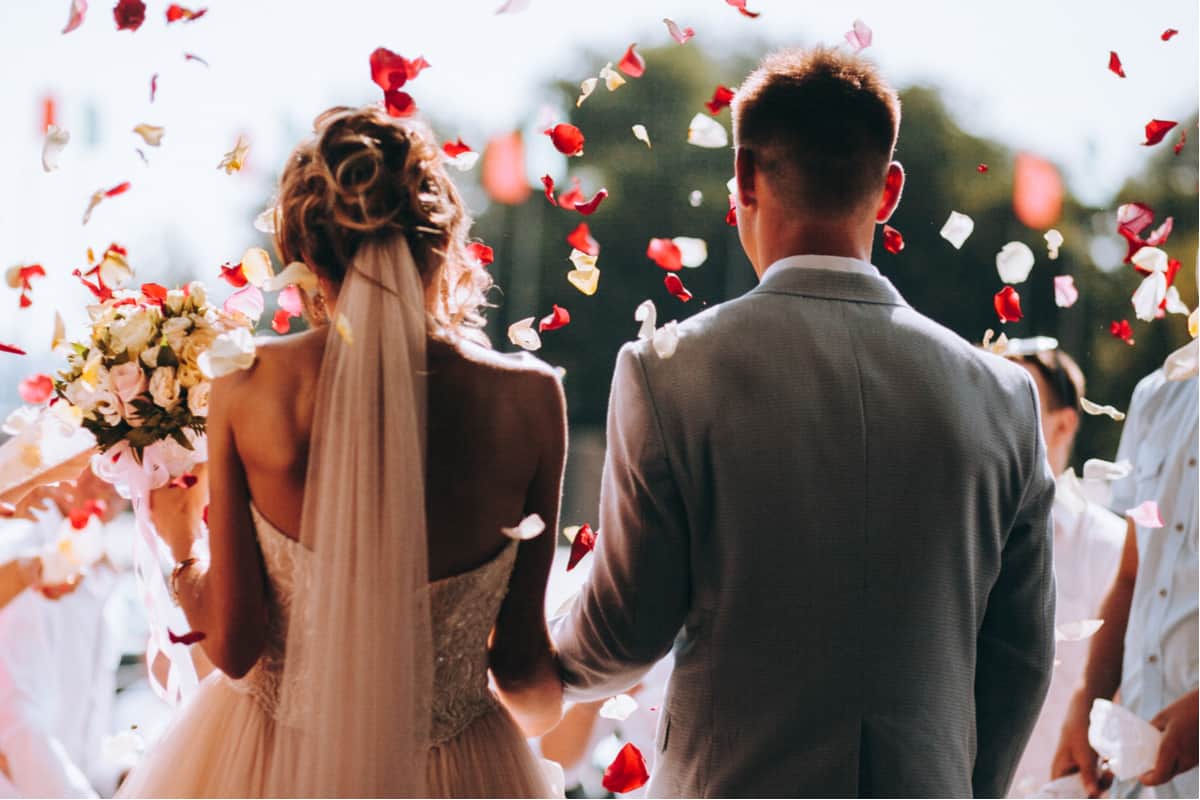 does-marriage-makes-people-happy