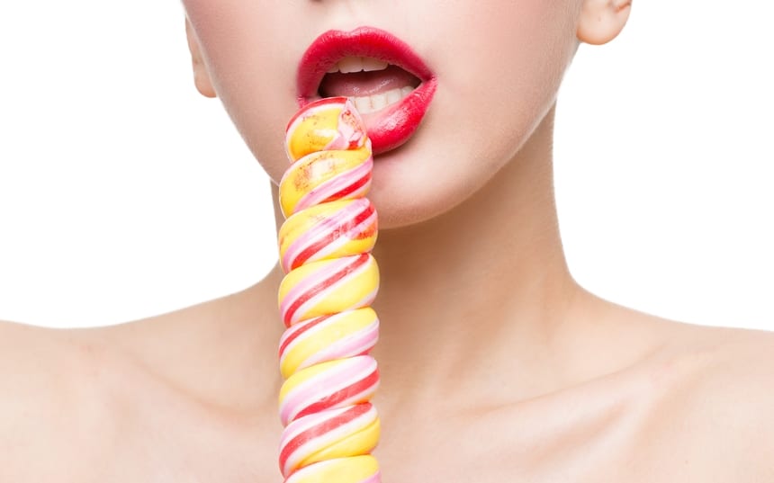dental-dams-and-condoms-for-oral-sex-safety