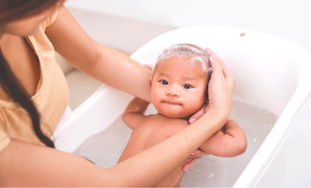 how-to-use-coconut-oil-for-babies