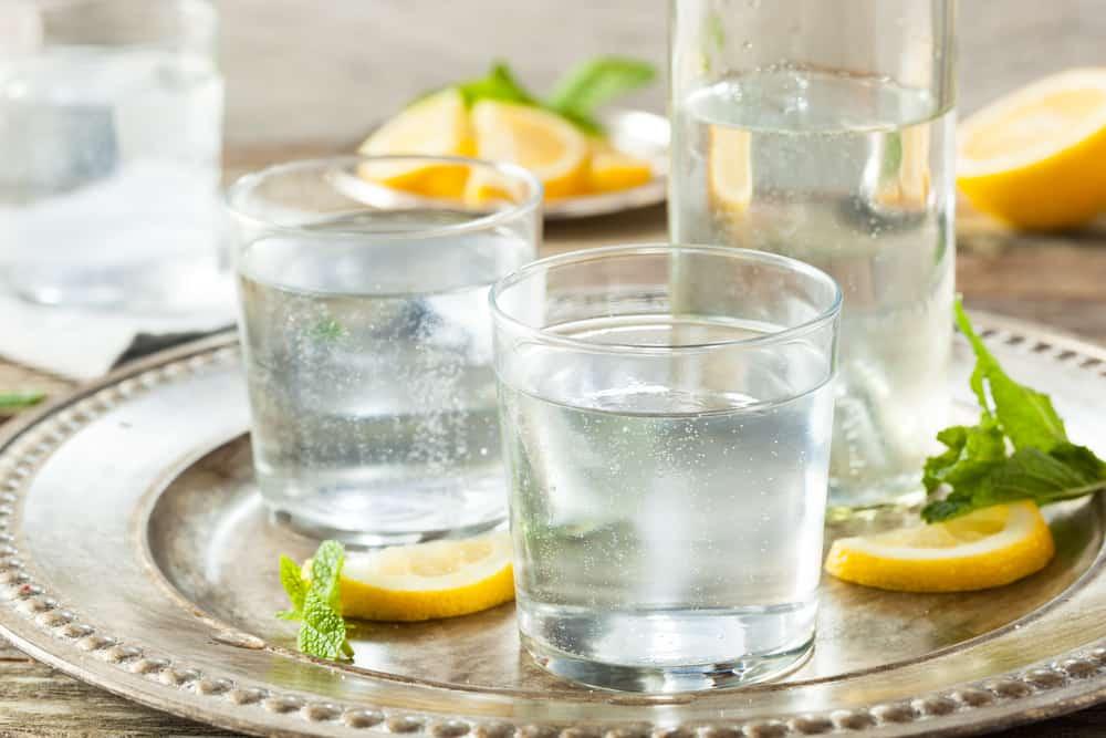 is-sparkling-water-good-or-bad