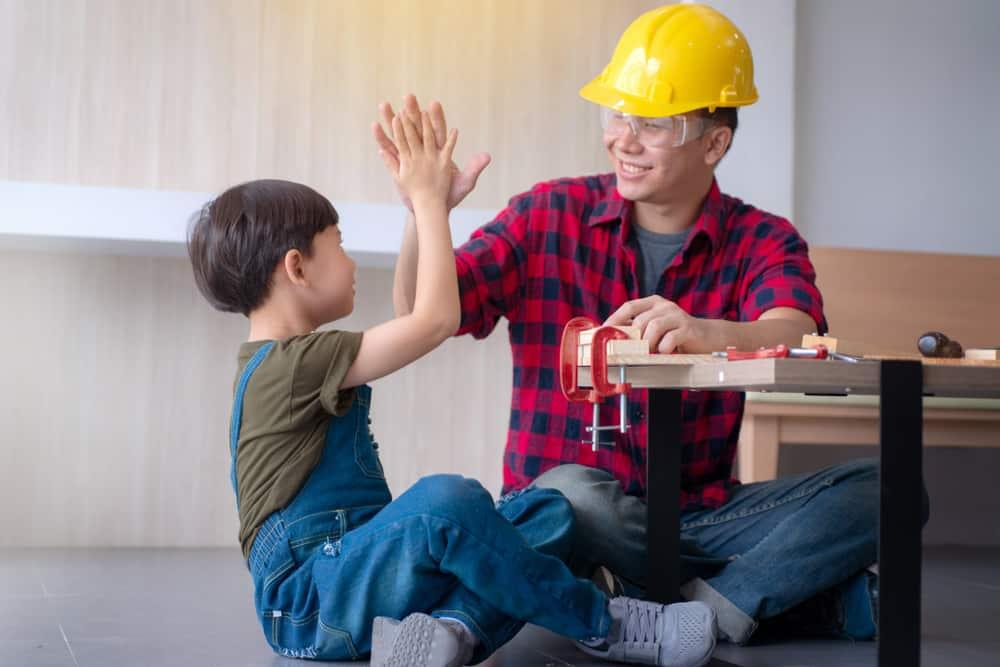 4-adult-play-time-benefits-and-things-to-know
