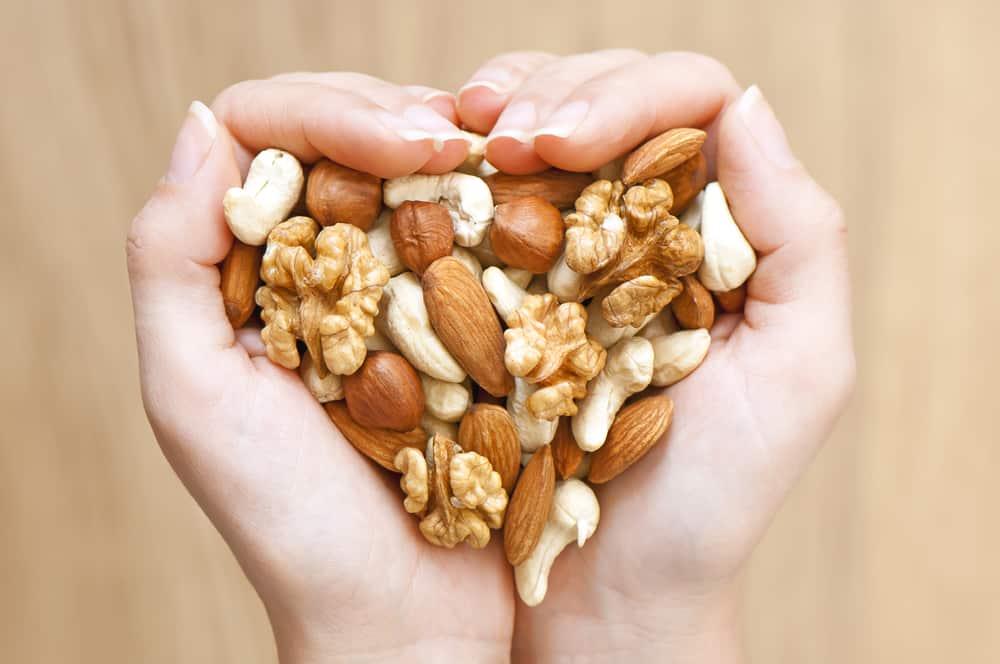 nuts-consumption-guide-for-cardiovascular-patient
