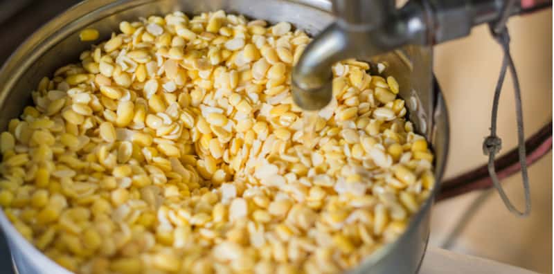 the-process-of-making-soymilk