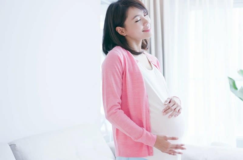 is-it-safe-to-use-essential-oil-during-pregnancy